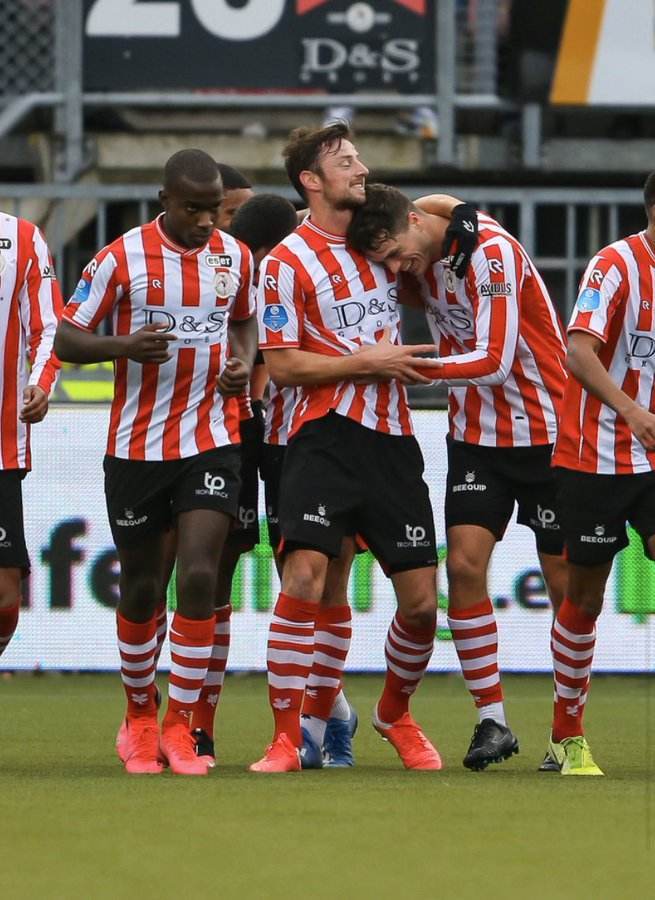 赛中取得佳 赛中取得佳