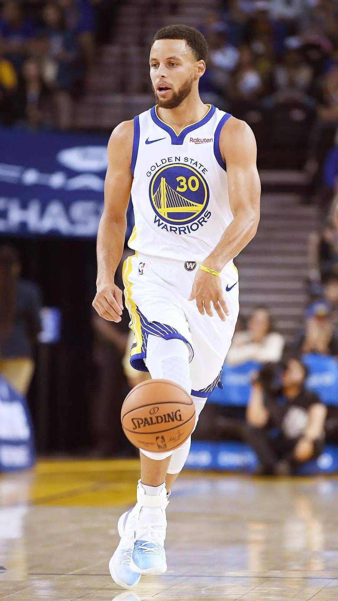 结合詹姆斯 结合詹姆斯