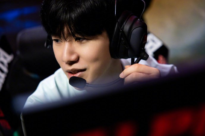 足球中心理 足球中心理